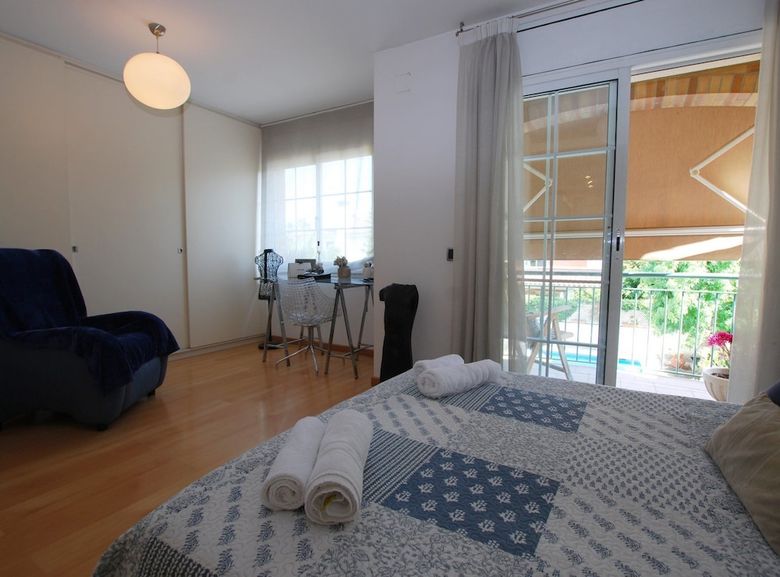 Villa Holidays House