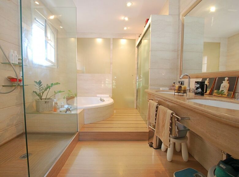 Villa Holidays House