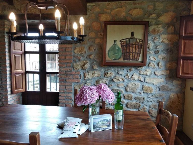 Agroturismo La Casona de Sovi�a