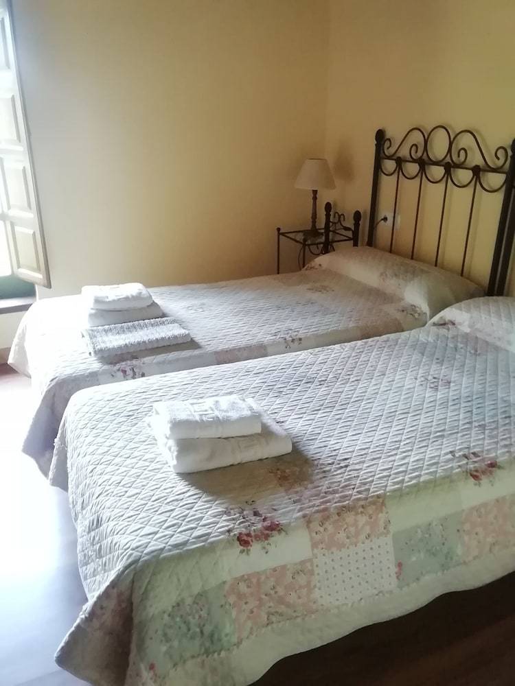 Agroturismo La Casona de Sovi�a
