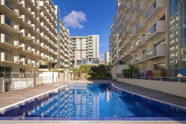 Apartamentos Blue Sky Funchal