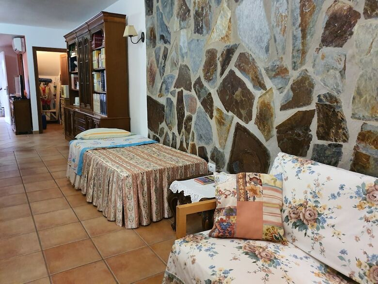 Apartamentos Paqui's Quiet Apt In Playa Ingles
