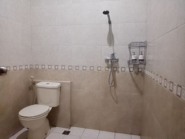 Villa T-rooms Homestay Bandara