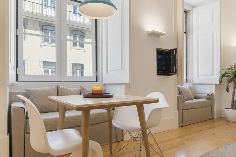 Charming Apartment In Baixa Chiado