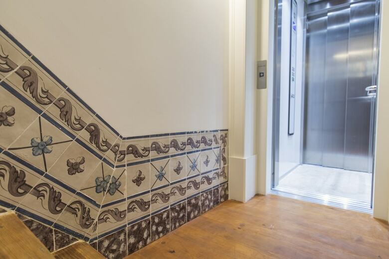 Charming Apartment In Baixa Chiado