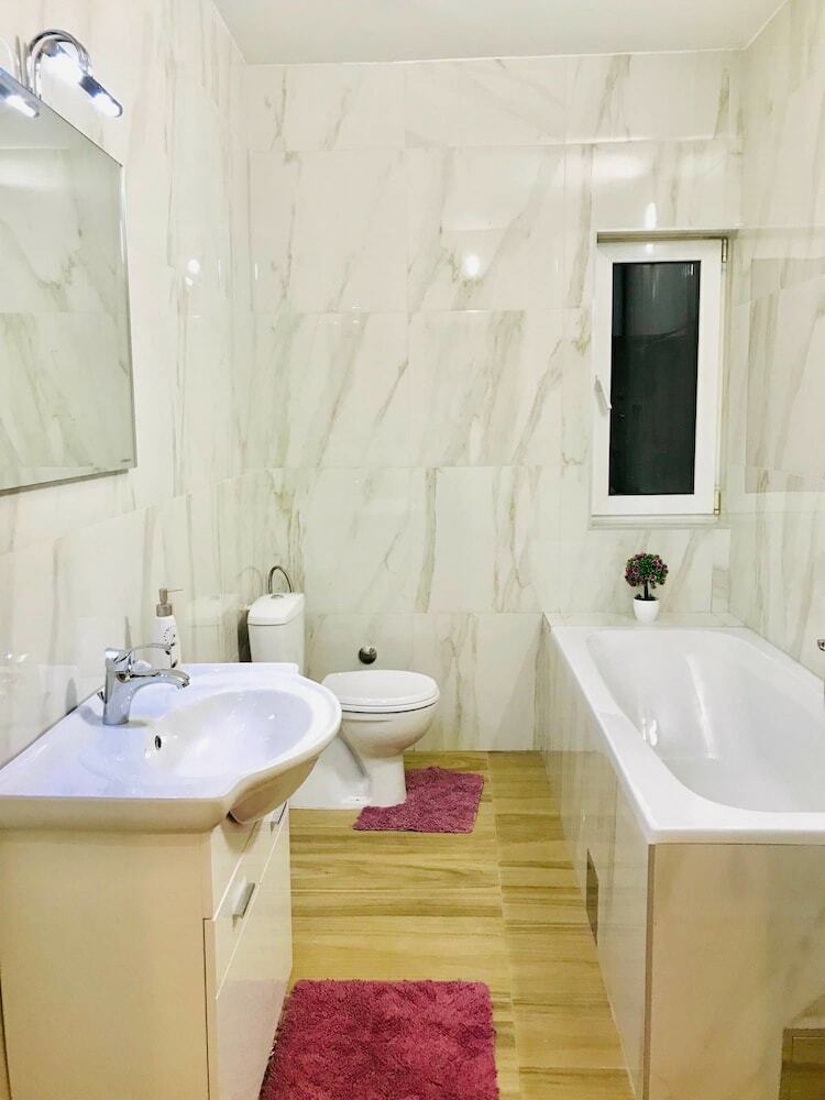 Apartments Ivanisevic