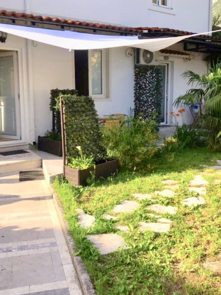 Apartments Ivanisevic