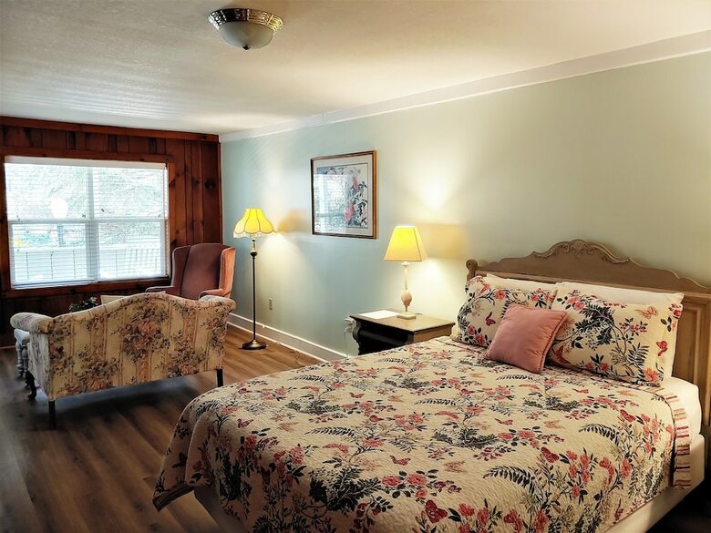 Posada Mckinley Edwards Inn