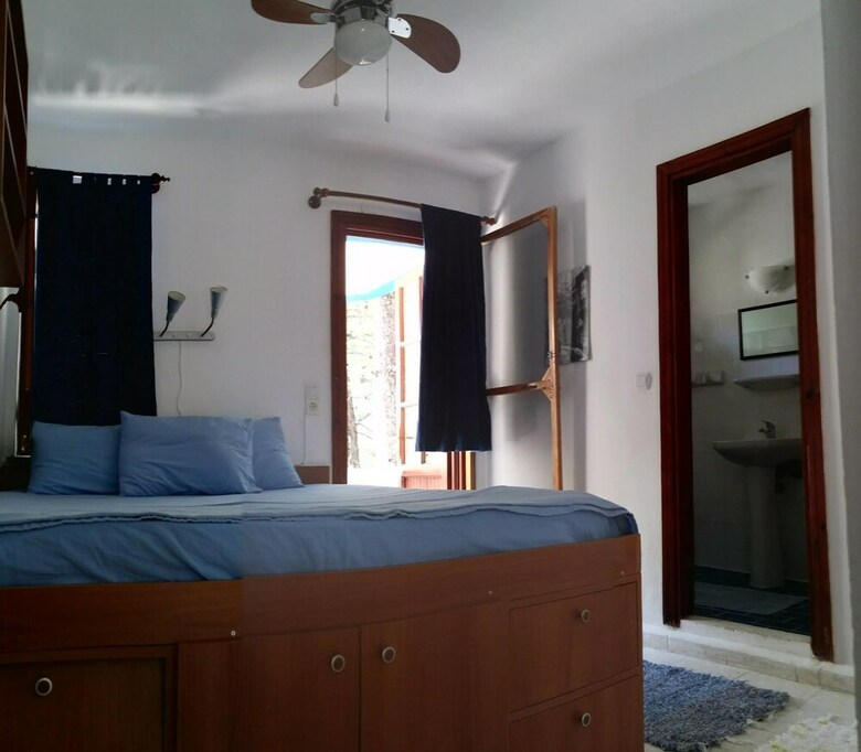 Pension Alkali House