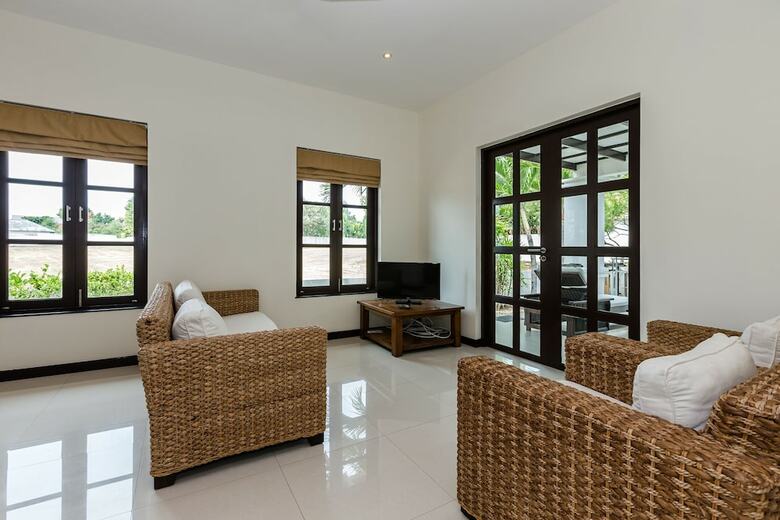 3 Bedroom Pool Villa In Banyan Residence 3b97