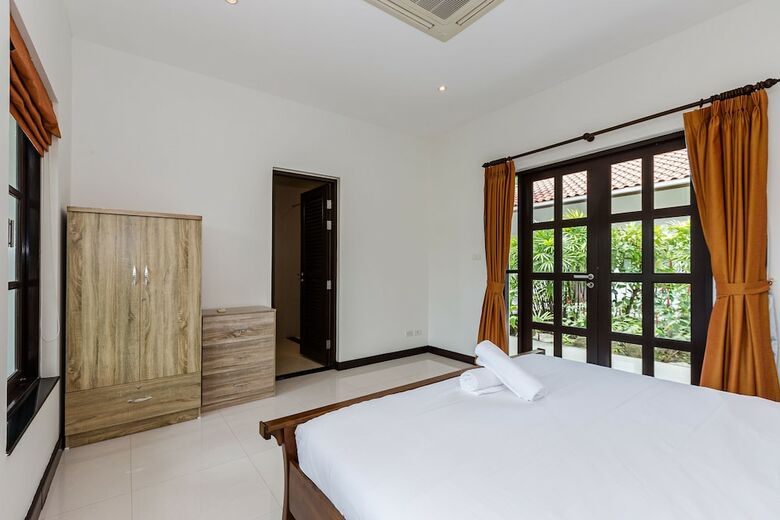 3 Bedroom Pool Villa In Banyan Residence 3b97