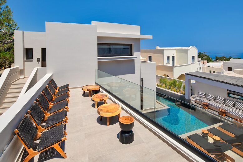 Hotel Uma Ray Suites