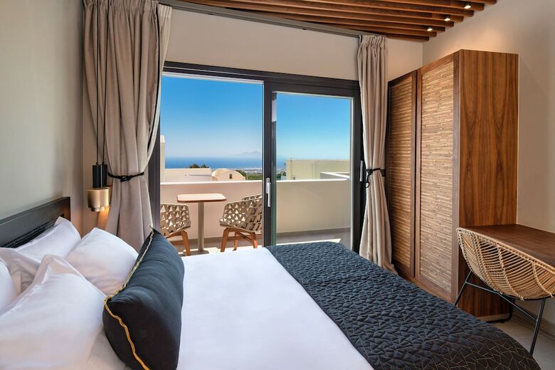 Hotel Uma Ray Suites