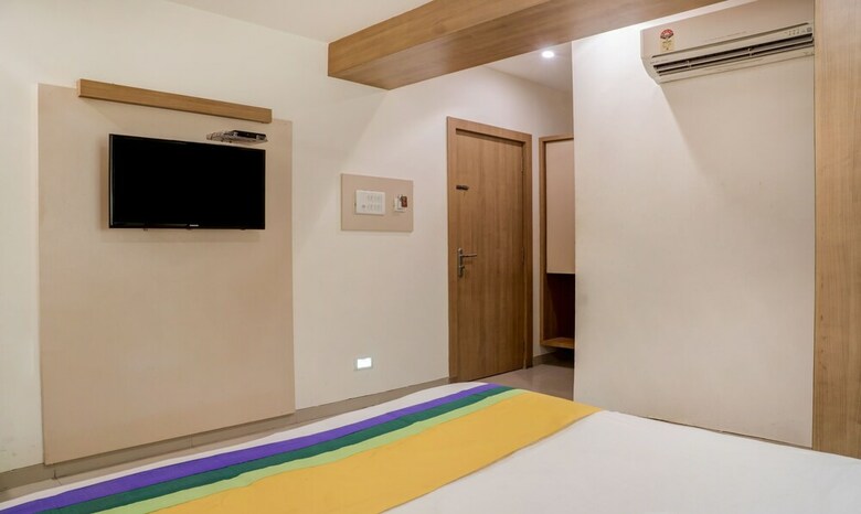 Hotel Treebo Trip Everest Lodging