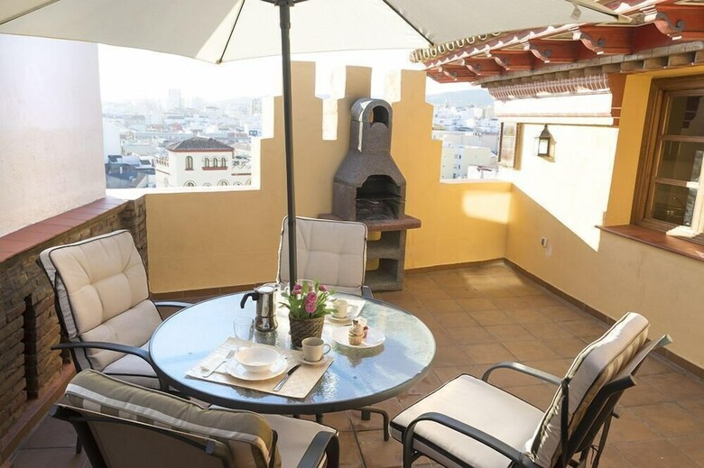 Apartamentos Living4malaga Atico Tribuna