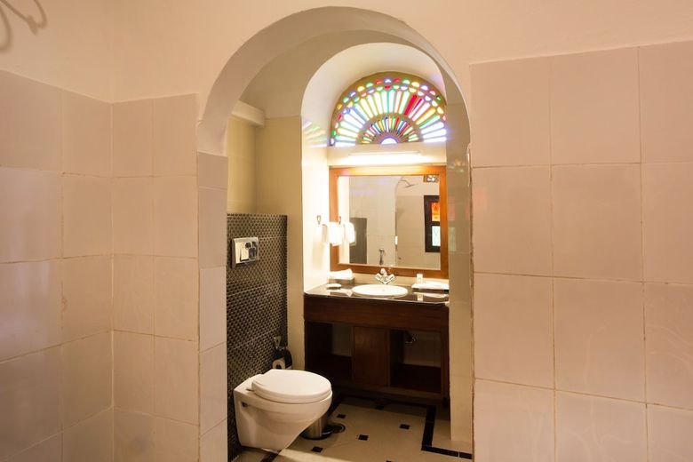 Hotel Bara Bungalow Kalwar, Jaipur - A Rosakue Collection