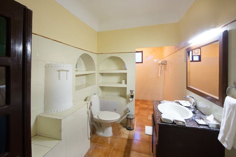 Hotel Bara Bungalow Kalwar, Jaipur - A Rosakue Collection
