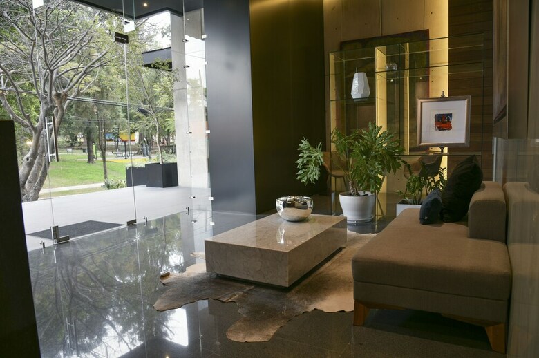 Aparthotel Suites Bq