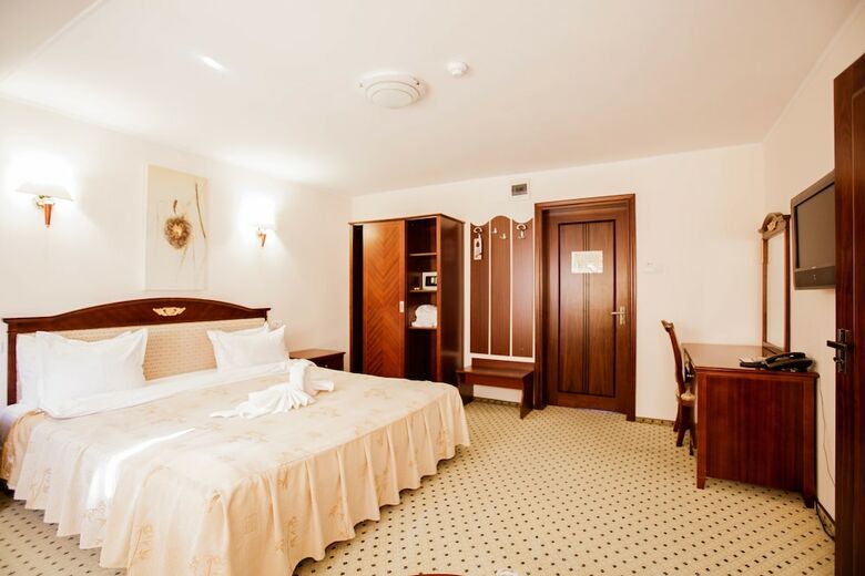 Hotel Hanul Muresenilor
