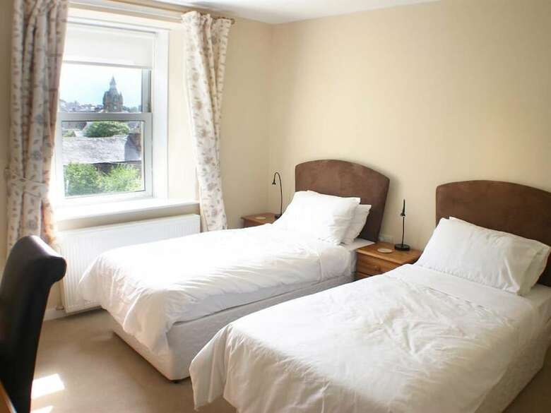 Hotel Brougham House