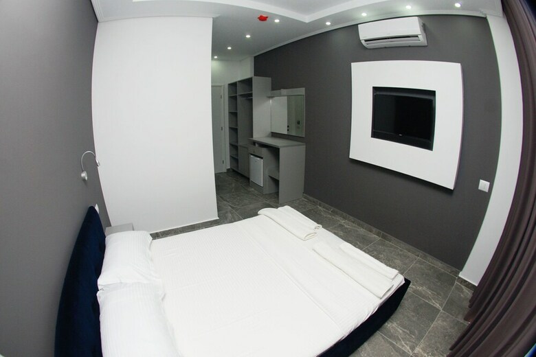 Hotel Piramida
