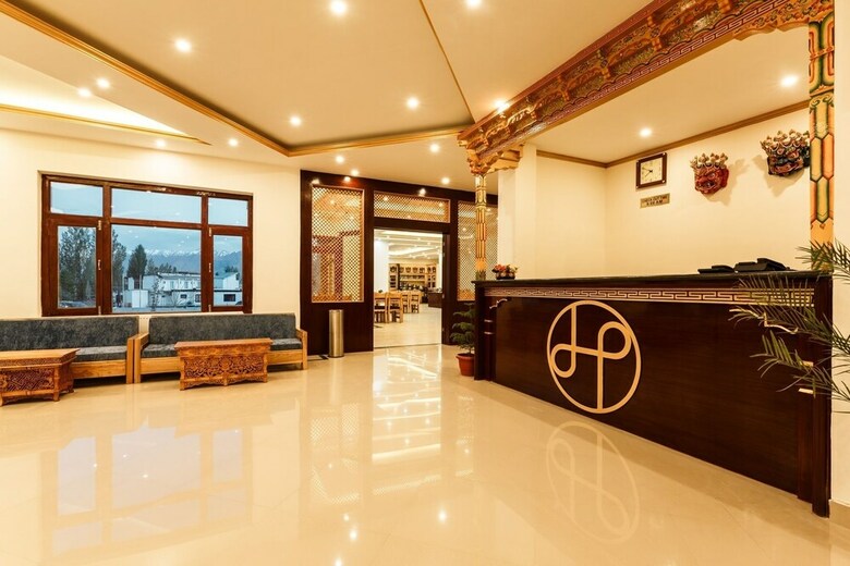 Hotel Leh Plaza