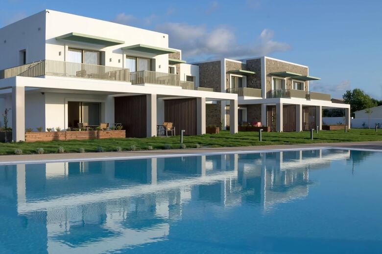 Aparthotel Kyma Suites