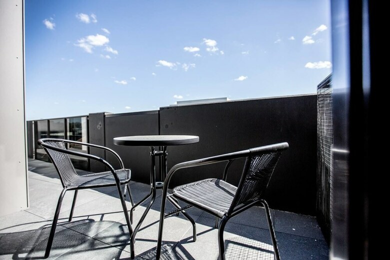 Apartamentos 61 Boutique One-bedroom Boxhill Central Mall
