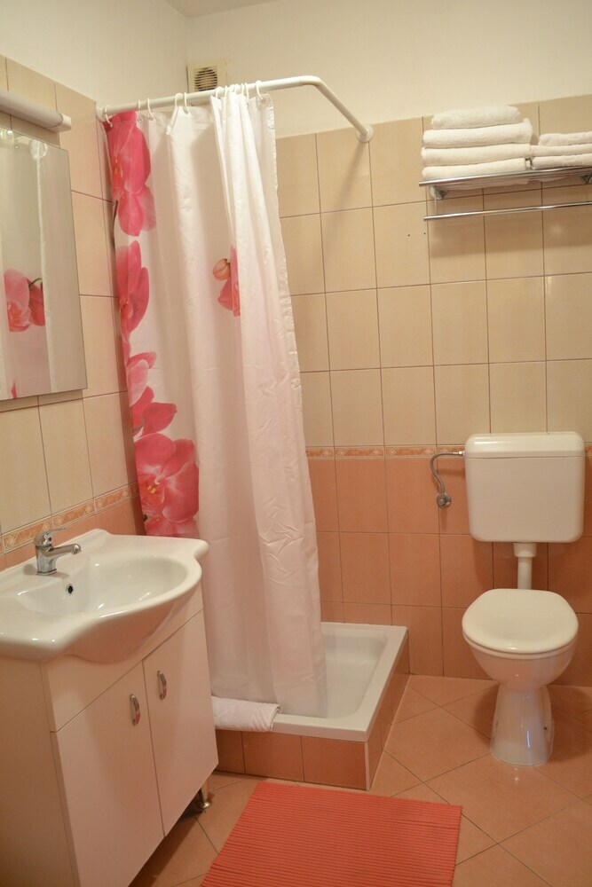 Apartments Gavacic