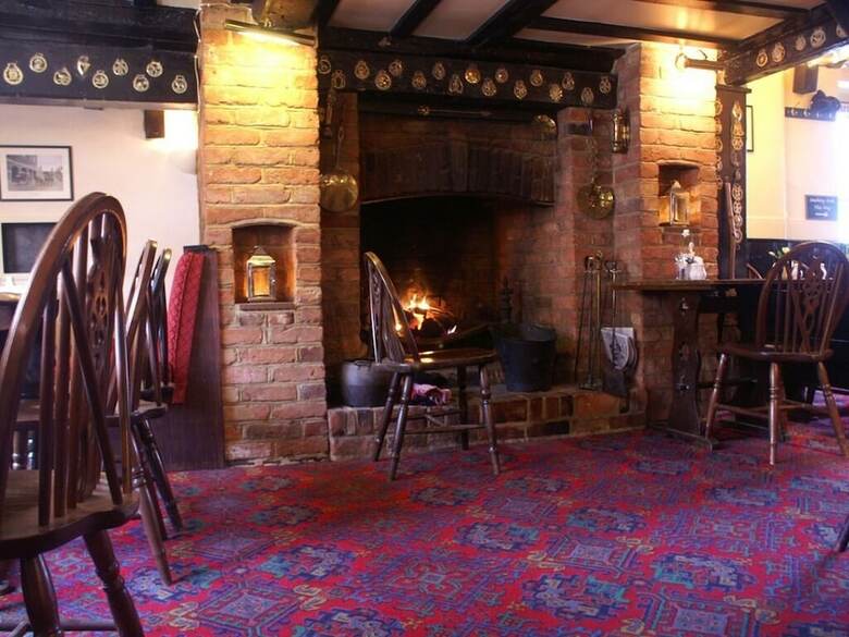 Posada The Saracens Head