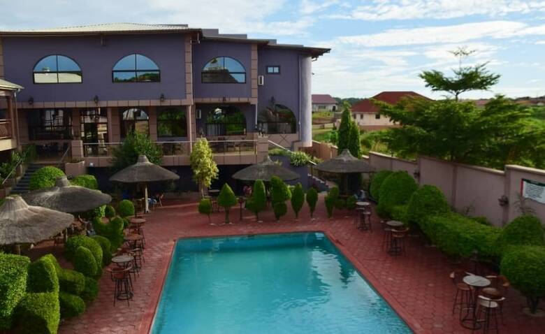 Hotel Melsim Lodge