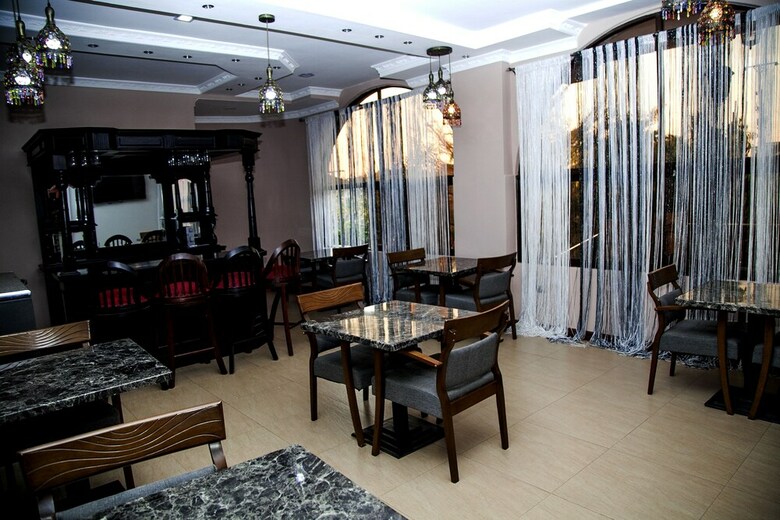 Hotel Melsim Lodge