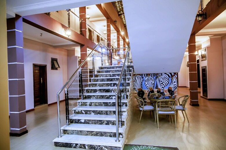 Hotel Melsim Lodge