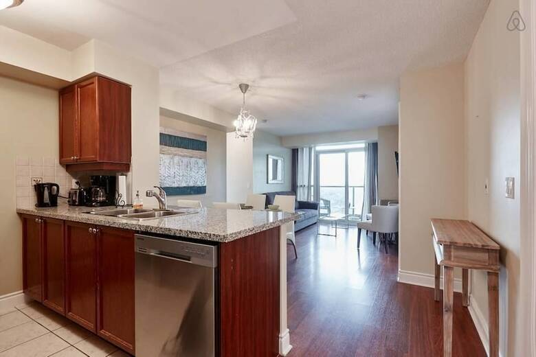 Meridian Luxury Condos