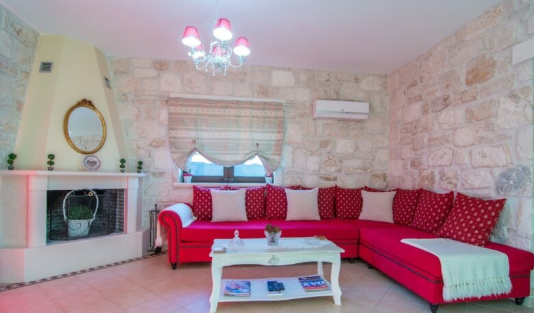 Olive Luxury Stone Villas