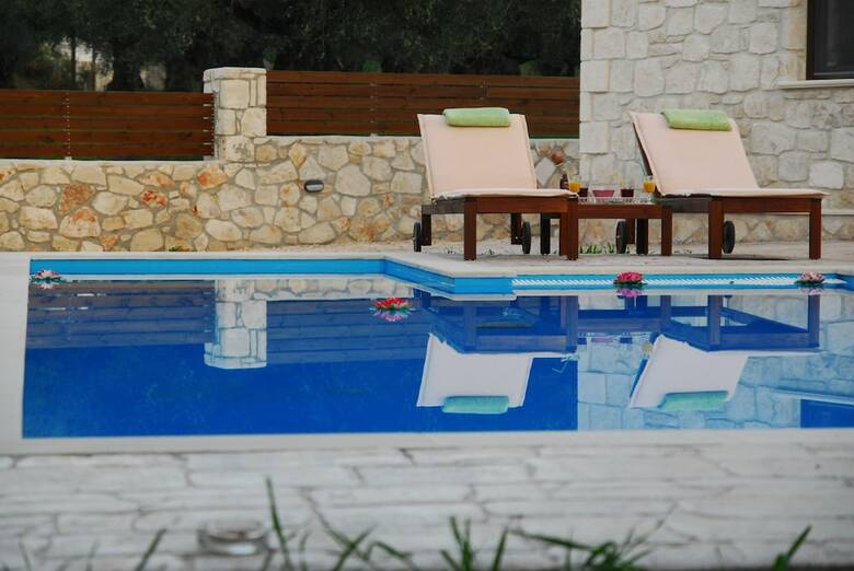 Olive Luxury Stone Villas