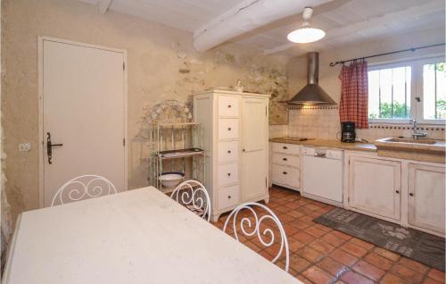 Holiday Home Notre Dame Des Palli�res