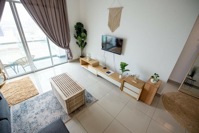 Apartamentos The Rumah @ Bm City