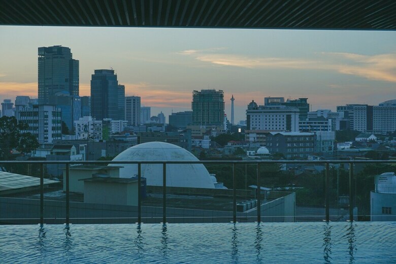 2br Menteng Park Apartment Near Jakarta Cbd