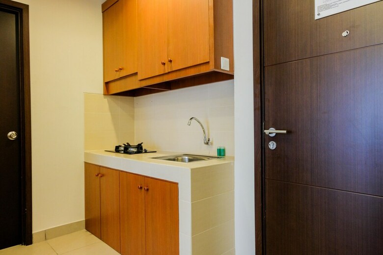 Clean 1br Saveria Apartment