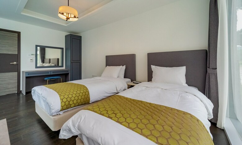 Hotel Goseong Hansan Marina Resort