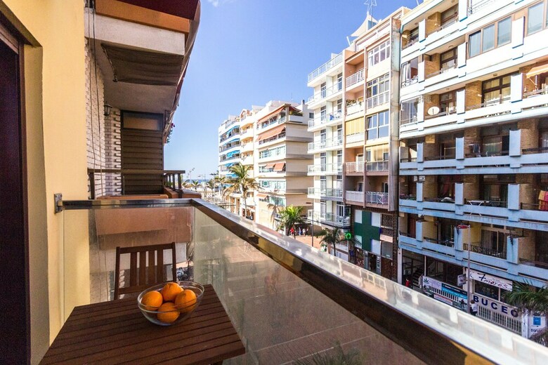 Luxury Beach Apartment