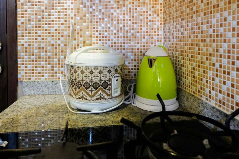 Homey Studio Room At Serpong Greenview Apartment