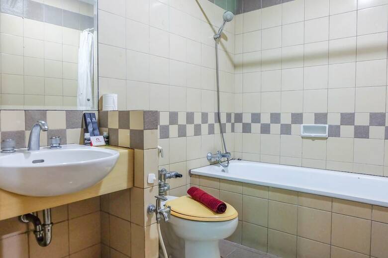 Homey 1br Pangeran Jayakarta Apartment
