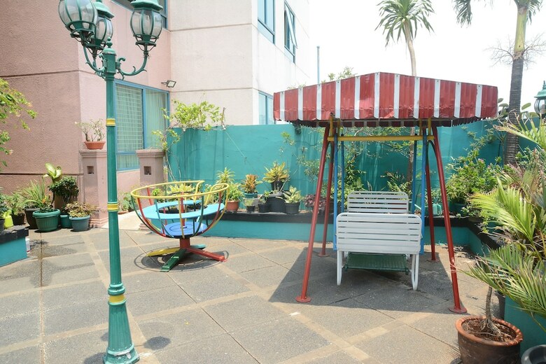 Homey 1br Pangeran Jayakarta Apartment