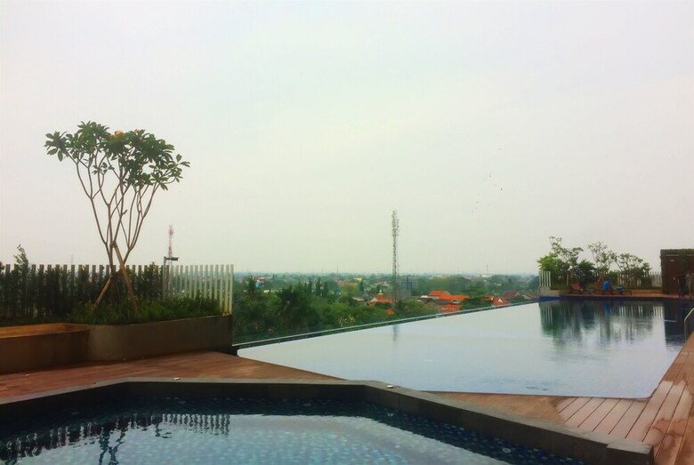 Homey Studio Springwood Apartment