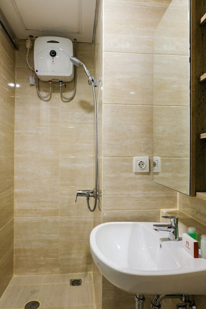 Homey Studio Springwood Apartment
