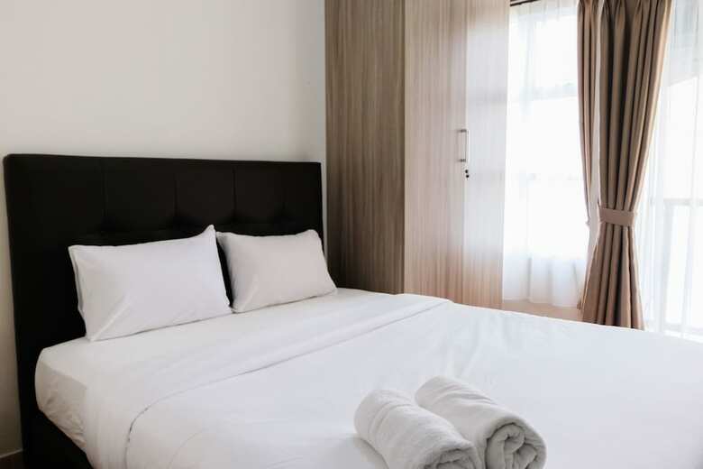 Minimalist Studio Saveria Apartment