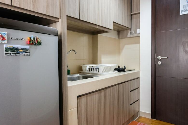 Minimalist Studio Saveria Apartment