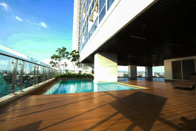 Modern Studio Menteng Park Apartment